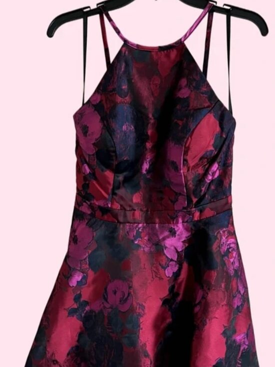 Xscape Dresses & Skirts - Xscape Size 6 Burgundy Pink Black Floral Jacquard Fit & Flare Cocktail Dress